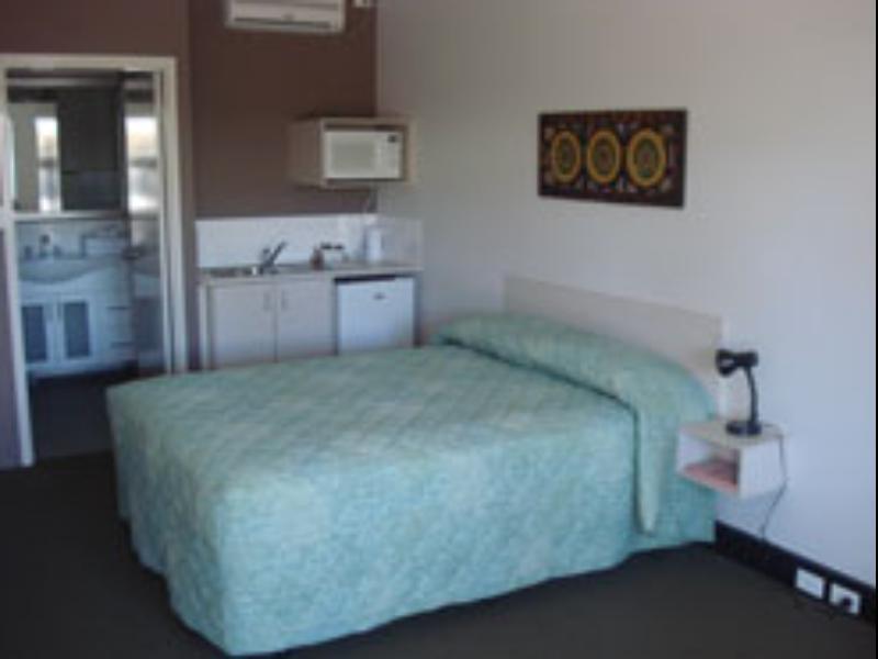 Pinjarra Resort Bagian luar foto